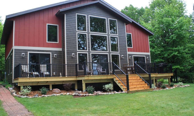 Cable House | Paradise Shores & Fish Galore ~your own private beach & dock!