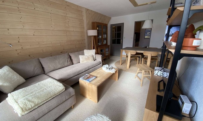 Plan Peisey Apartment | Paradiski quiet and sunny apartment