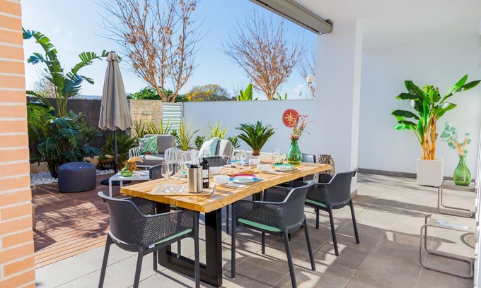 Javea Apartment | Paraiso Verde Apartment Javea, With AC, Large Terrace, Private Garden and Community Pool