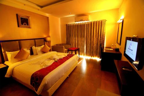 Cherai Hotel | Paravoor Galaxy Hotel