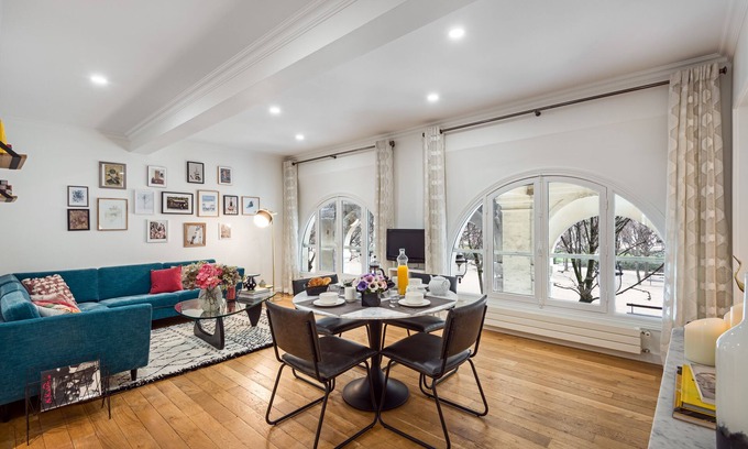 Palais-Royal Apartment | Paris, luxurious apartment for 6 people ideally located in the center of Paris