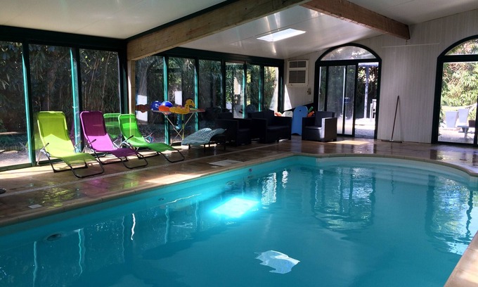 Frepillon House | Paris, the Impressionists, Disney, Versailles, forest walks and swimming pool