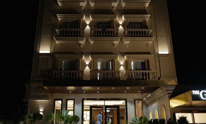 Kapurthala Hotel | PARK REGENCY