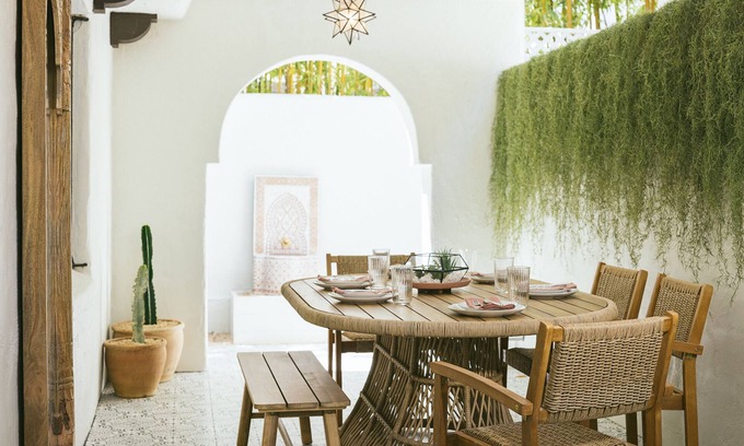 Historic Downtown Santa Barbara Villa | Park Villa Private Home Downtown - Steps to Cafés