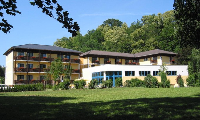Bad Hall Hotel | Parkhotel zur Klause