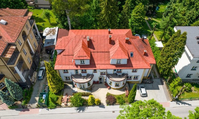 Rabka House | Parkowa Rezydencja Hubal