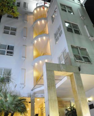 Rafaela Hotel | Parra Hotel & Suites
