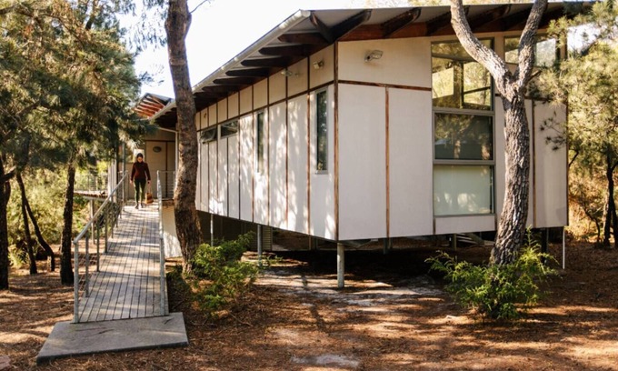 Freycinet House | Parsons Cove Beach House - Uniquely located in Freycinet National Park