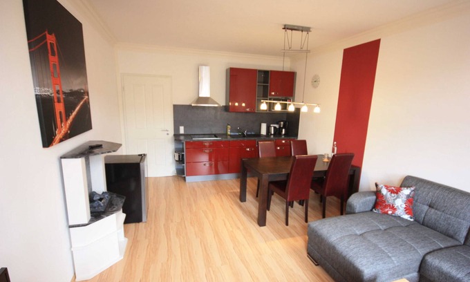 Neuschonefeld Apartment | Parthe - Romantic Apartments in Leipzig, *2km to the city center*