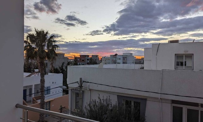 Hiboun Apartment | Pasha Apartment: 2-br, Sea View, Private Water Tank, AC, Heating, Solar System