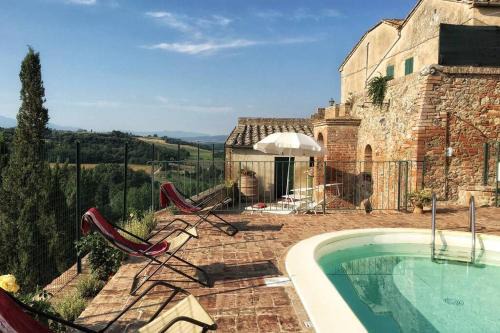 San Giovanni d'Asso Villa | Pasqui Villas La Capanna accogliente casa in paese con vista piscina WiFi