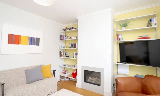 Headington House | Pass the Keys | Victorian 3 Bed inc Parking & Garden Headington