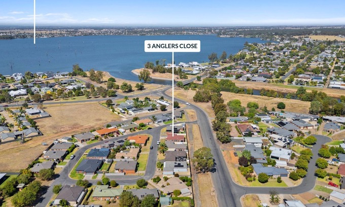 Mulwala House | Pat's Place Sun and Lake