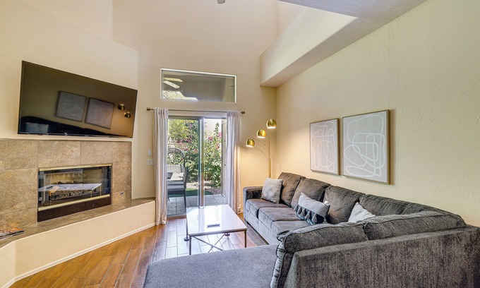 Central Scottsdale House | Patio & Pool Access: Chic Scottsdale Townhome