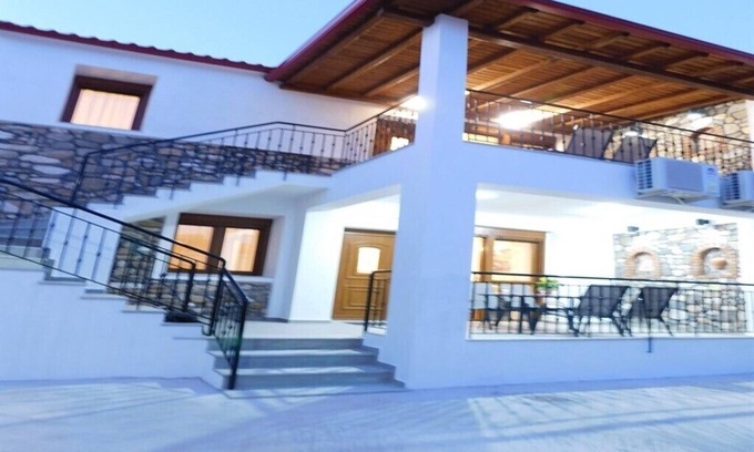 Agios Nikolaos Apartment | Patriko-House 2, traditional stonehouse