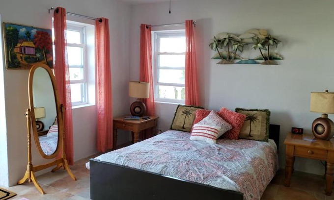 Sandys Apartment | Pauls Oceanview with Amazing Sunsets