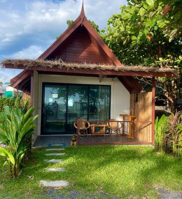 Thong Sala Cabin | Pavana Boutique & Kite Bungalows