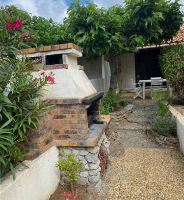 Saint-Pierre-la-Mer Villa | Pavillon studio à 5min de la plage