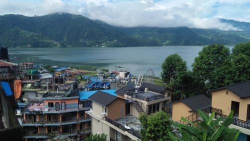 Pokhara House | peace guesthouse cottage