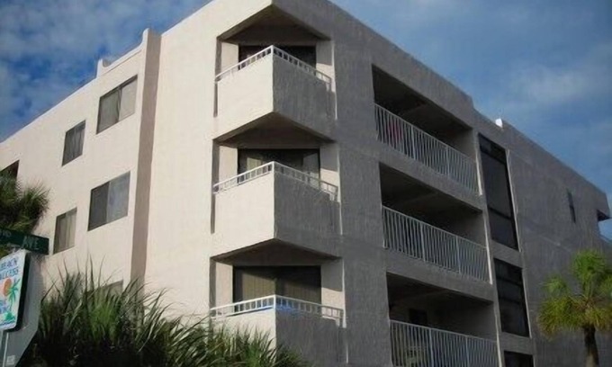 Indian Rocks Beach Condo | Peace.Quiet.Beach