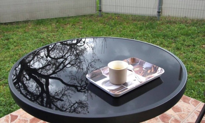 Pecs Apartment | Peaceful 1-Bedroom Apartment with AC, Terrace, and Free WiFi in Pécs
