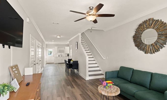 Dock Junction House | Peaceful 3 Bedroom townhome with garage