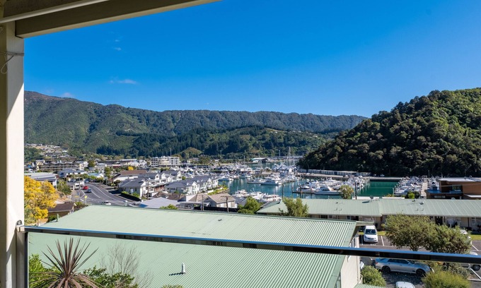 Picton House | Peaceful Escape – Picton Holiday Apartment