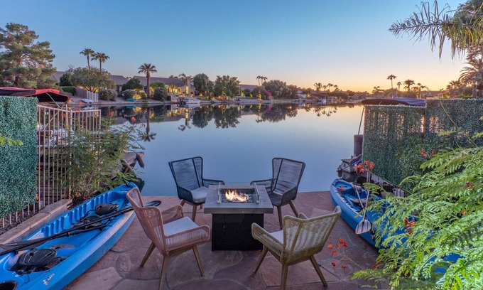 Chandler House | Peaceful Lakeside Setting w/4 Kayaks, Pvt Htd Pool, Game Room, Near Golf & Hiking/Biking Trails