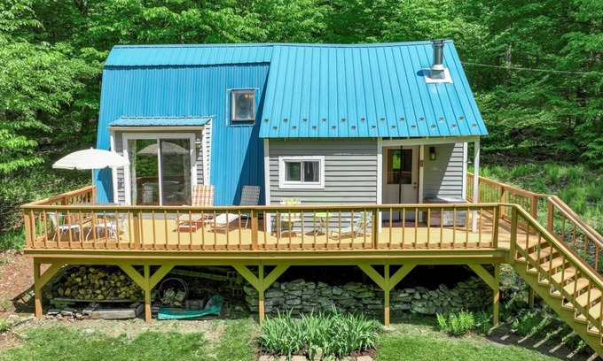 Livingston Manor Cabin | Peaceful Livingston Manor Cabin in the Woods