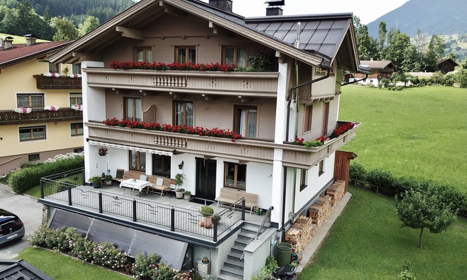 Aschau Im Zillertal Apartment | Peaceful location within the Zillertal, 5 min to village centre,children welcome