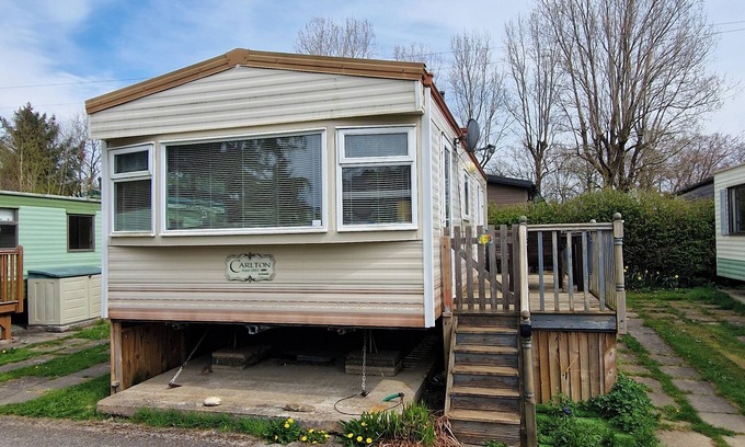 Llanfair Caereinion Cabin | Peaceful Lodge in Welshpool