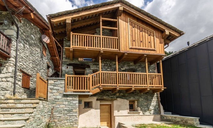 Valtournenche Ski Chalet | Peaceful Mountain Chalet Surrounded by Nature