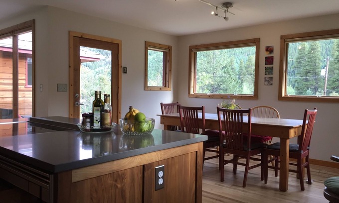 Eldora House | Peaceful Mountain Retreat in Eldora
