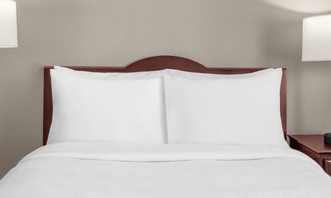The East Side Hotel | Peaceful Retreat – Free Grocery Service, Coffee & Kitchen