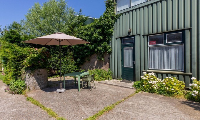 Municipality of Veere House | Peaceful Retreat near Zeeland Beach