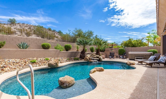 Estrella Mountain Ranch House | Peaceful Retreat w/2 PRIMARY SUITES! Sparkling Pool & Summer Fun Awaits!
