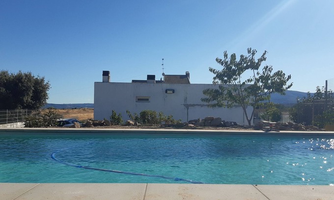 Braganca Other | Peaceful retreat with pool, 5 minutes from the city, pet friendly