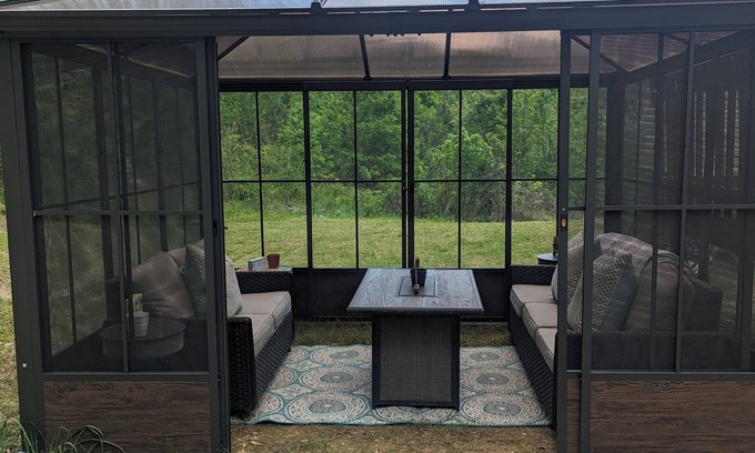 Pell City House | Peaceful Sweet Home Alabama - sleeps 9