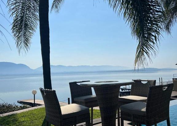 Hartbeespoort Villa | Pecanwood Dam View