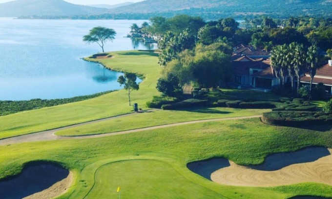 Hartbeespoort Villa | Pecanwood Villa Hartbeespoort dam