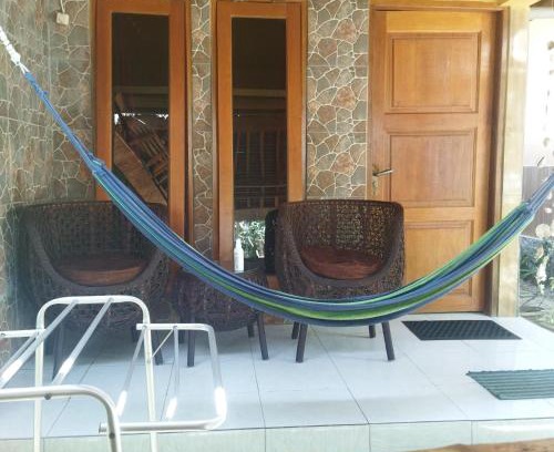 Gili Gede House | Pelangi Homestay Bungalow Gili gede
