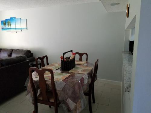 Crescent Beach House | Pelican Inlet E130