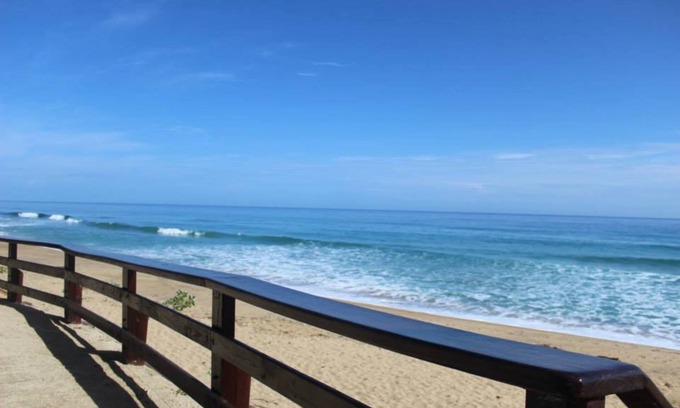 Puntas Apartment | Pelican Point (H) Beachfront Sandy Beach . studio Surf