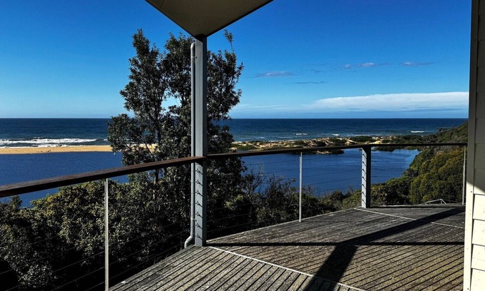 Lake Tyers Beach House | Pelicans Perch - Lake Tyers Beach