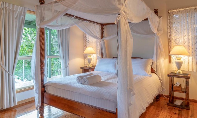 Mapleton Ski Chalet | Pencil Creek Cottages