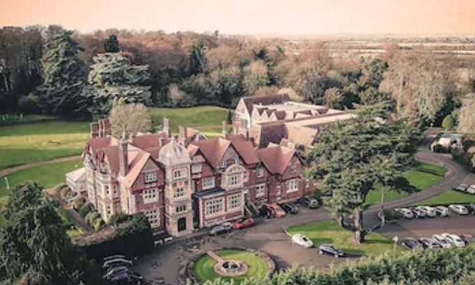 Tring Hotel | Pendley Manor