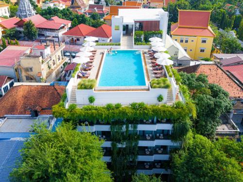 Daun Penh Hotel | Penh House Hotel