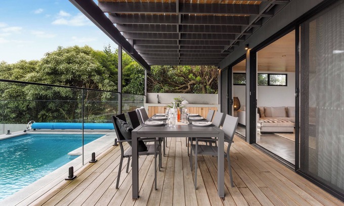 McCrae House | Peninsula Black Diamond- the epitome of style and elegance in McCrae.