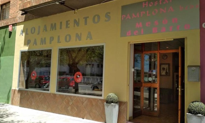 Ermitagana House | Pensión Pamplonabeds