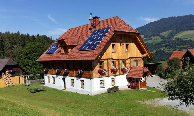 Sankt Georgen am Kreischberg House | Pension - Bauernhof